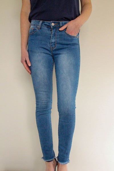 Lucia Mid Rise Skinny Jean in Mid Blue