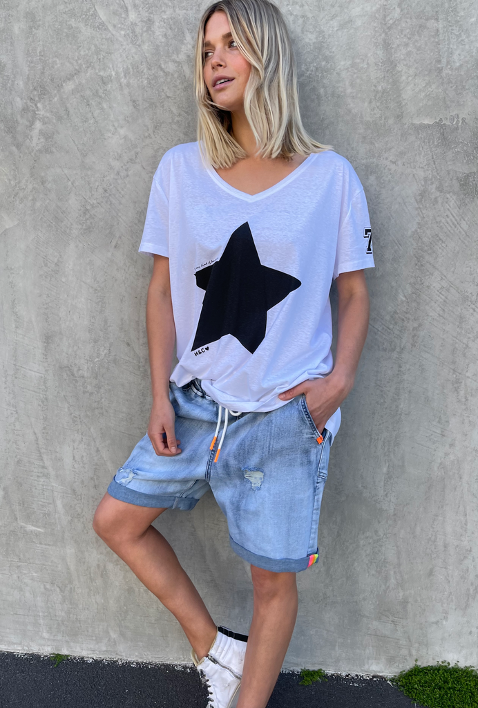 Oversized V neck Tee by HAMMILL CO – Blue Butterfly Boutique