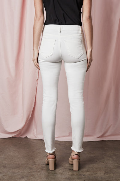 Lucia Mid Rise Skinny Jean in White