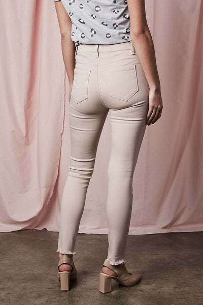 Lucia Mid Rise Skinny Jean in Blush